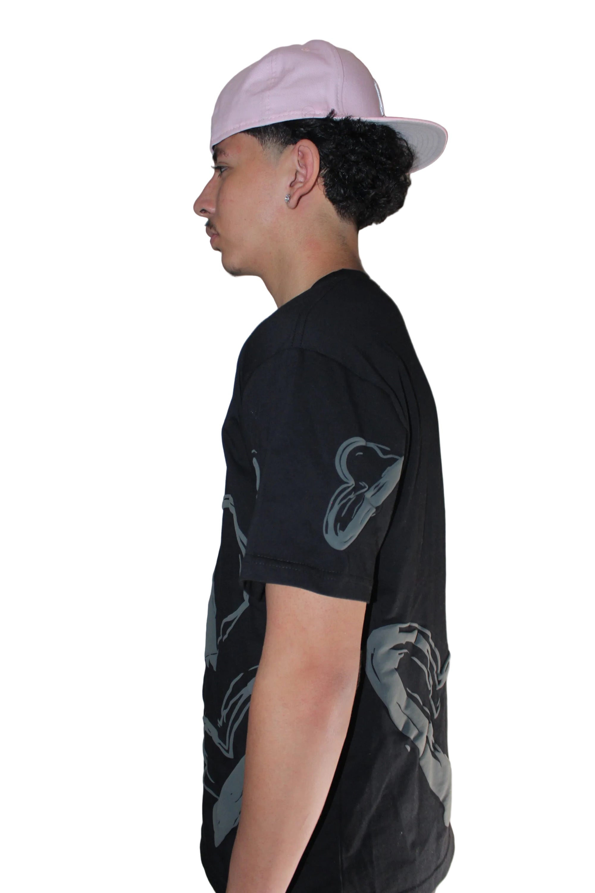 LOVE HEARTED TEE - BLACK